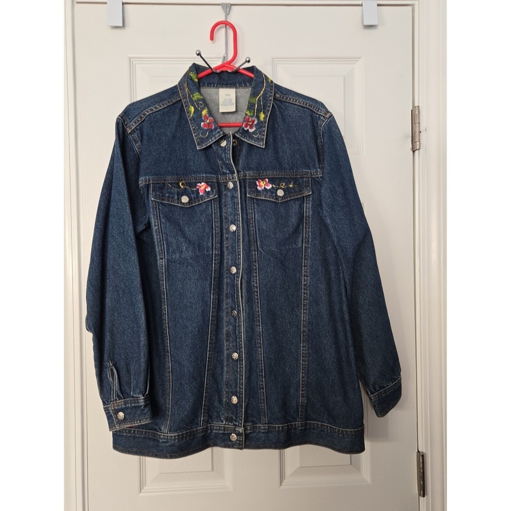 Denim Jacket  Size Medium Snap up front Extra Long Hand Painted